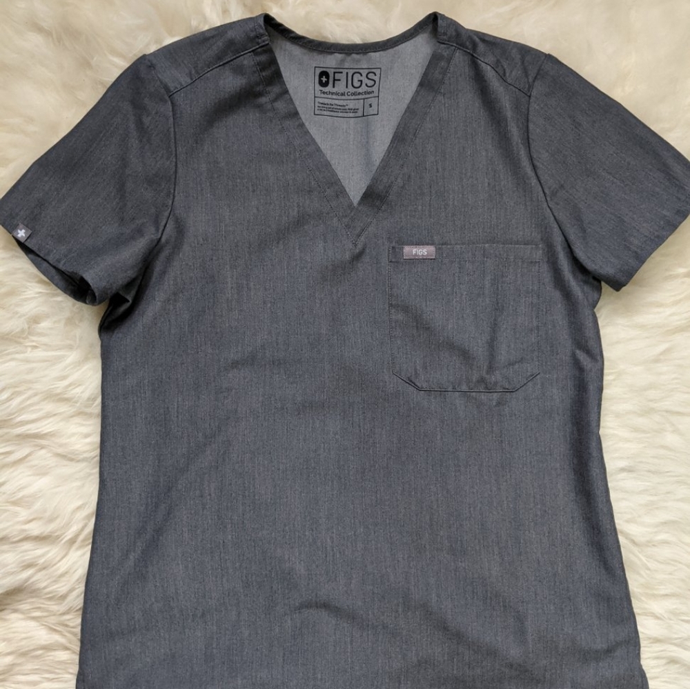 Figs Scrubs Set Graphite Catarina Top w Kad Bottom